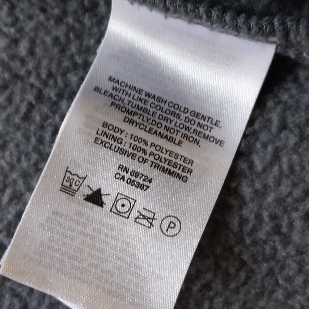 Columbia Black and Gray Zip-up Jacket 3T